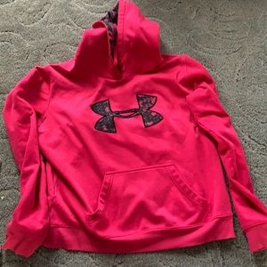 Under Amour sweatshirt